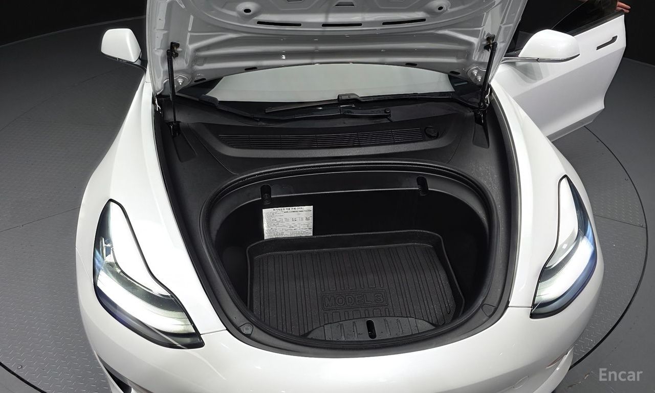 Tesla Model 3 Standard Range Plus RWD 2020