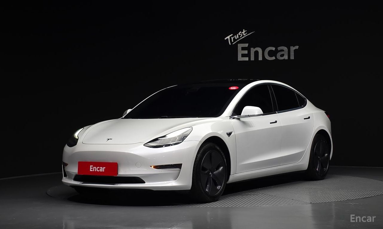 Tesla Model 3 Standard Range Plus RWD 2020