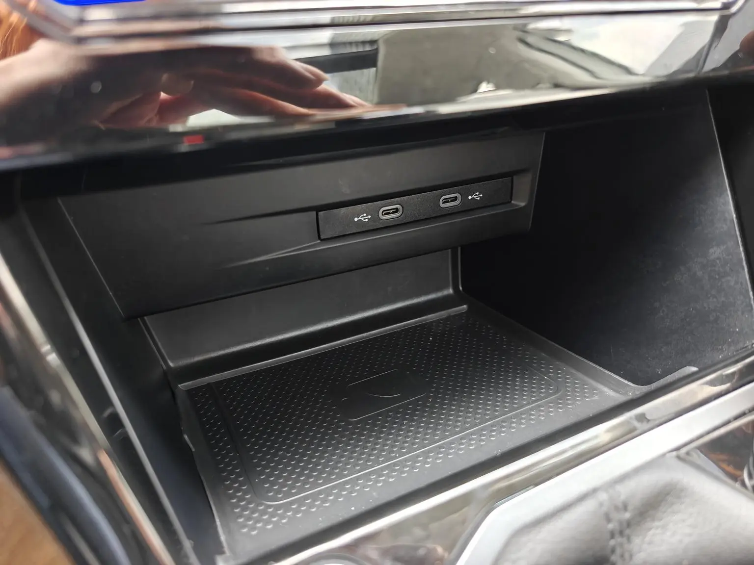 Volkswagen Tayron X 2023 330TSI 2WD Premium High Performance