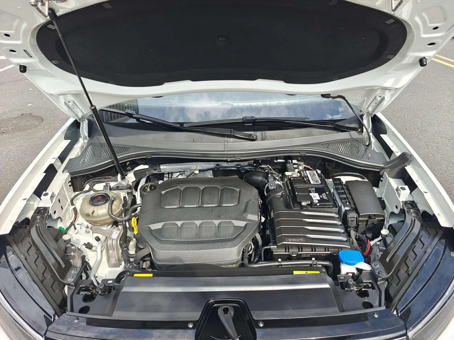 Volkswagen Tayron X 2023 330TSI 2WD Premium High Performance