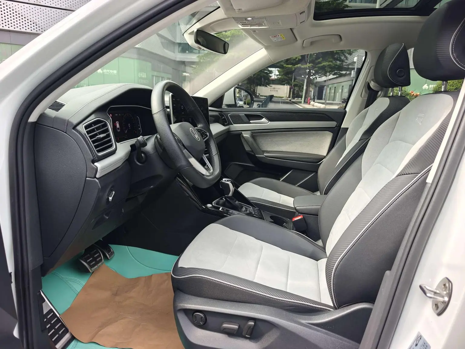 Volkswagen Tayron X 2023 330TSI 2WD Premium High Performance