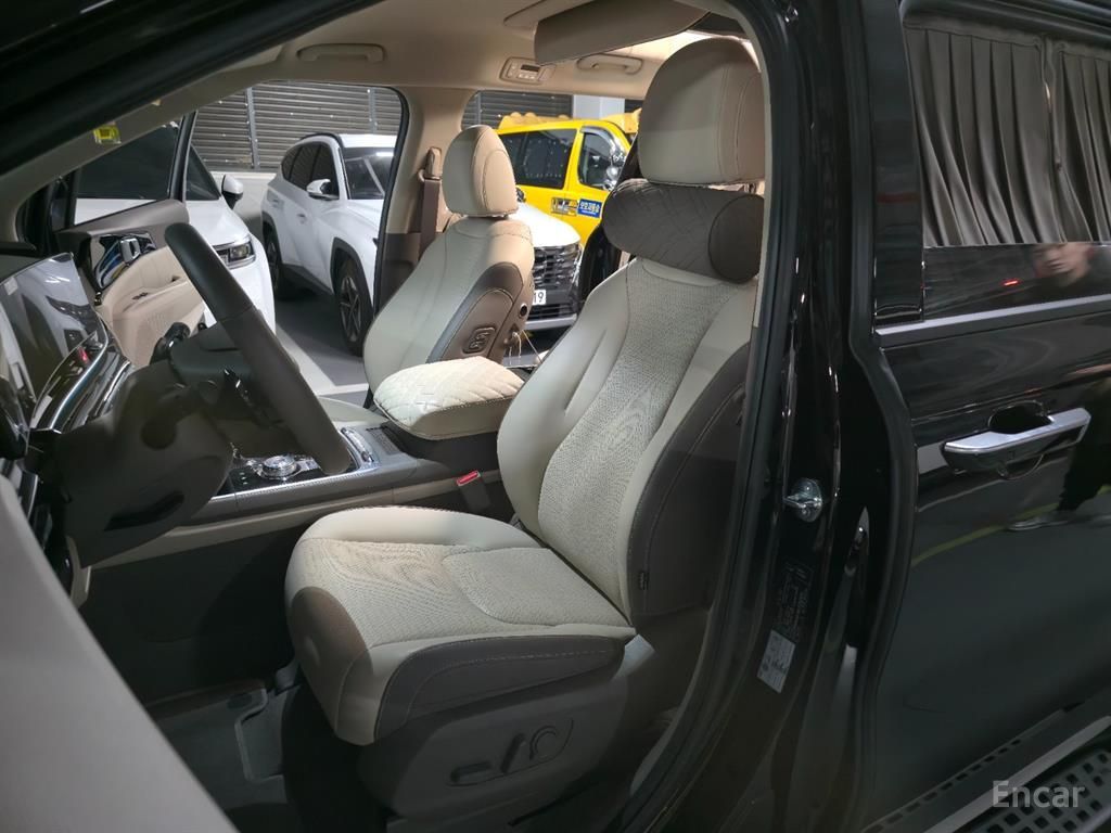 Kia The New Carnival 4th generation gasoline 9-seater high limousine 2025