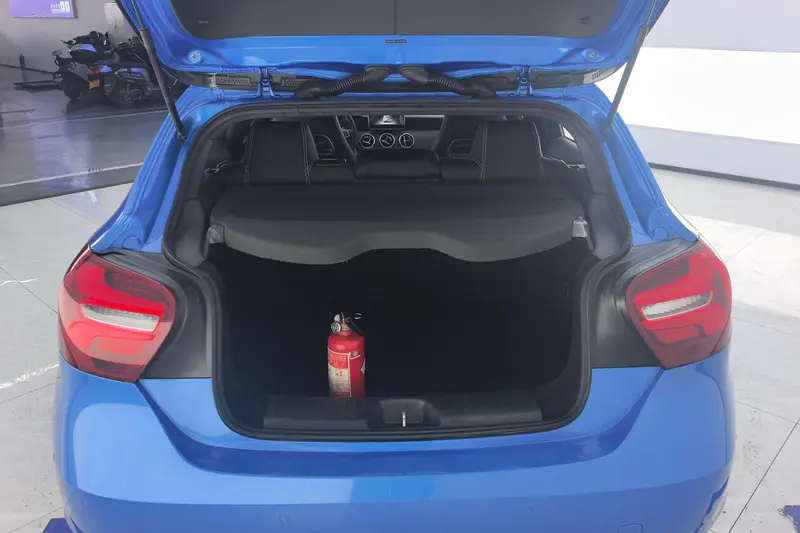 Mercedes-Benz A-Class (imported) 2017 A 200 Dynamic