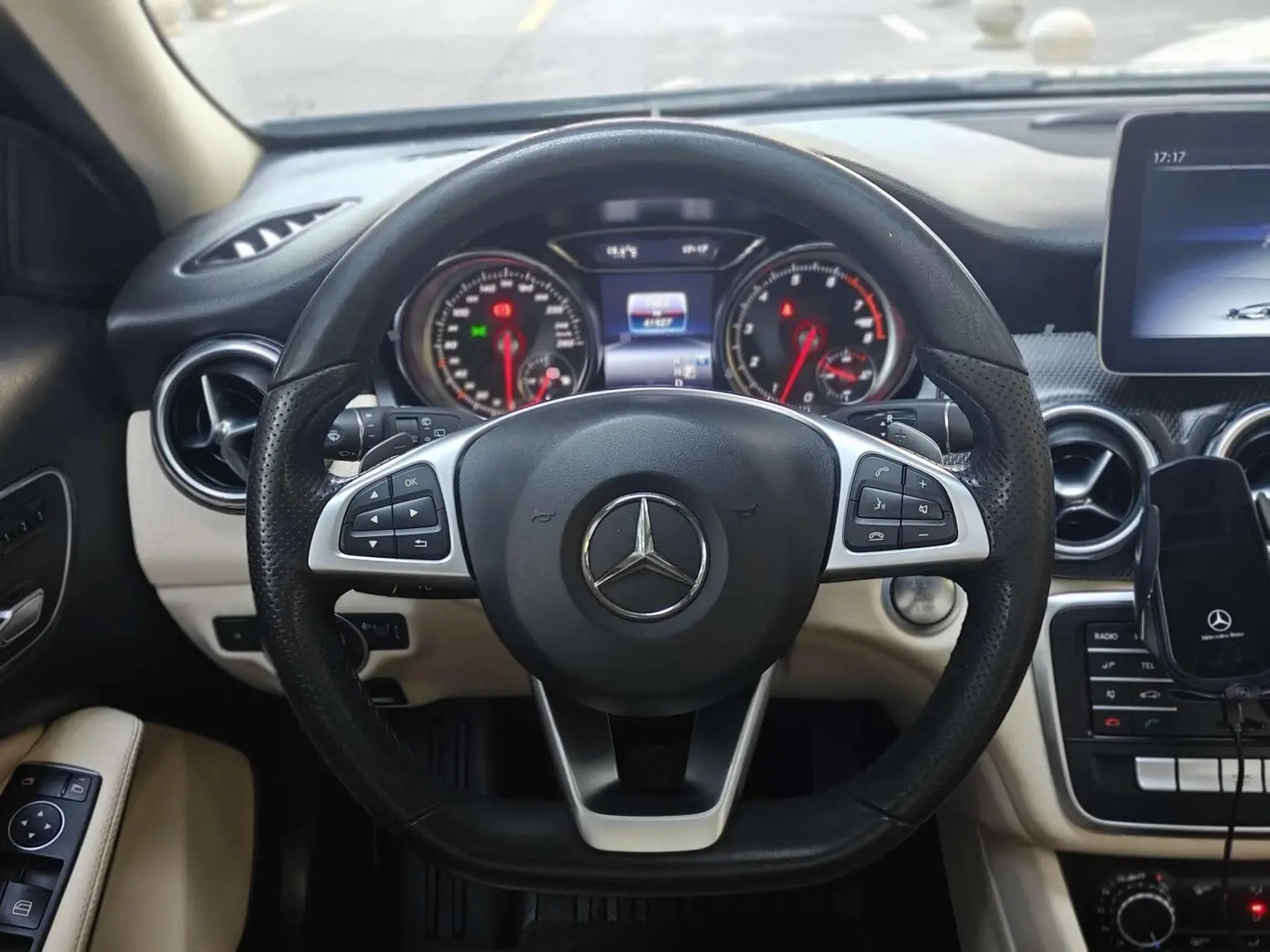 Mercedes-Benz GLA 2019 GLA 200 Fashion