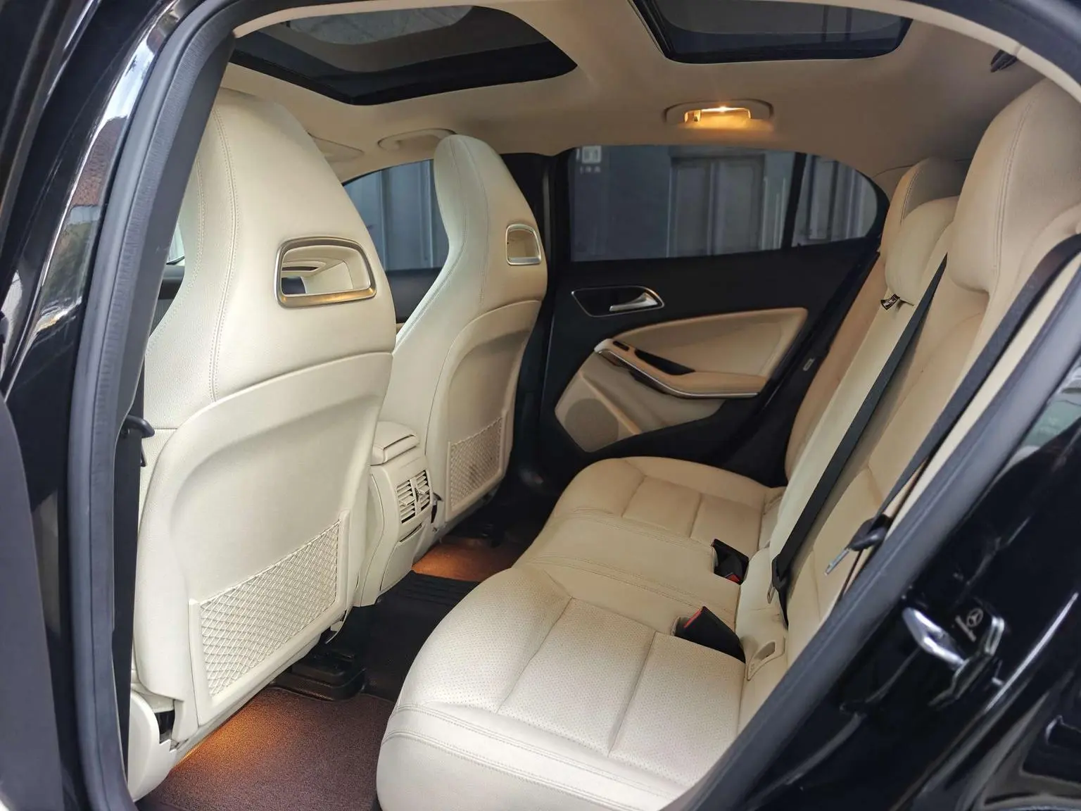 Mercedes-Benz GLA 2019 GLA 200 Fashion