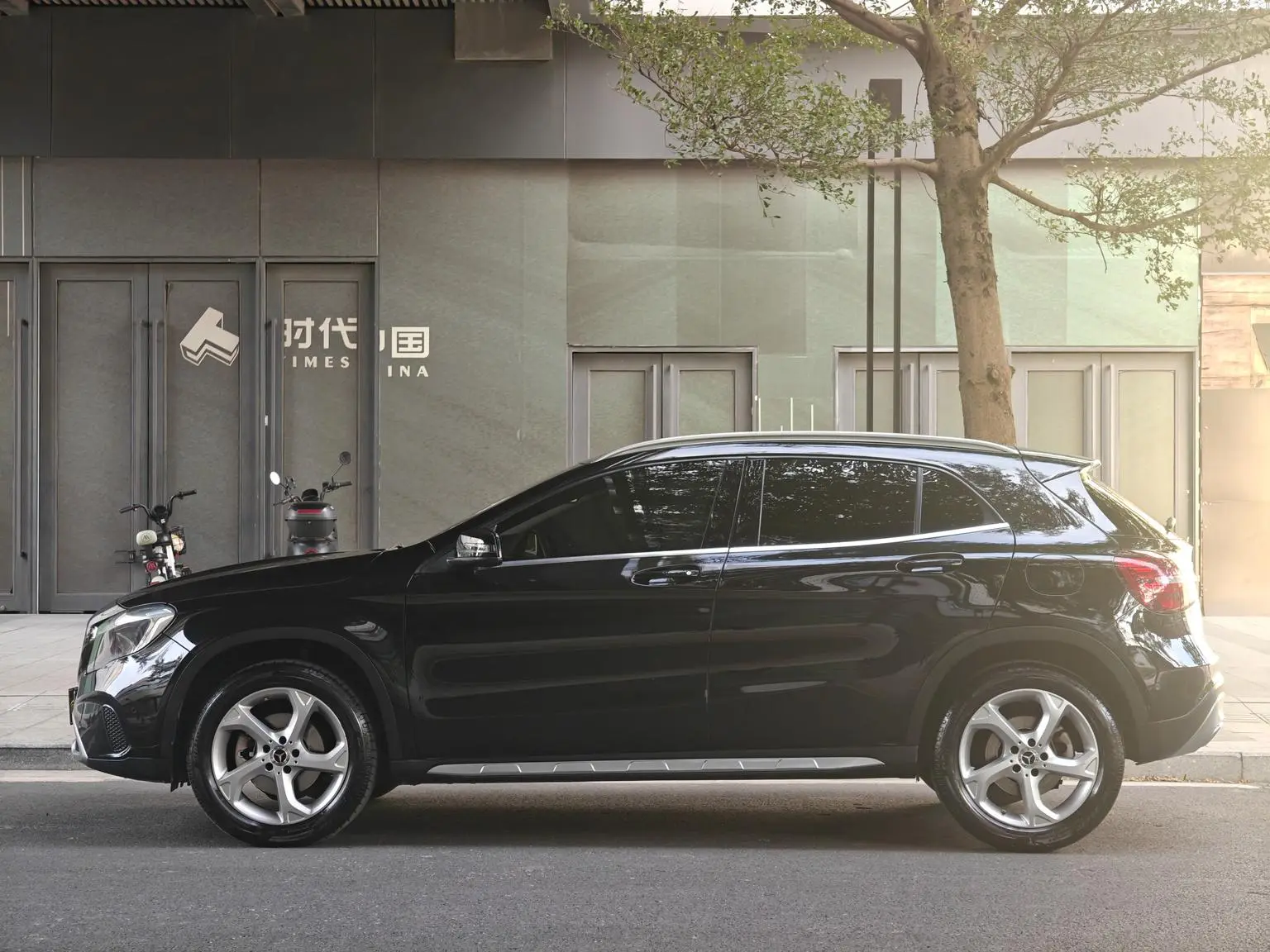 Mercedes-Benz GLA 2019 GLA 200 Fashion