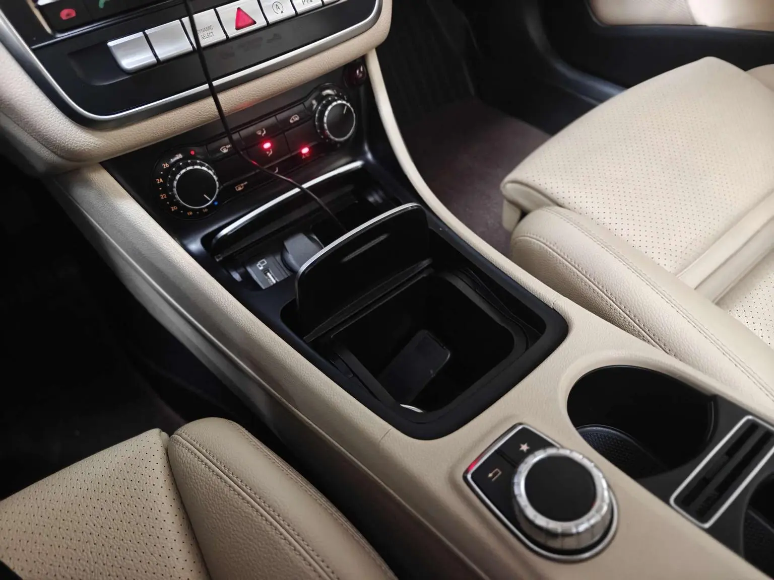 Mercedes-Benz GLA 2019 GLA 200 Fashion