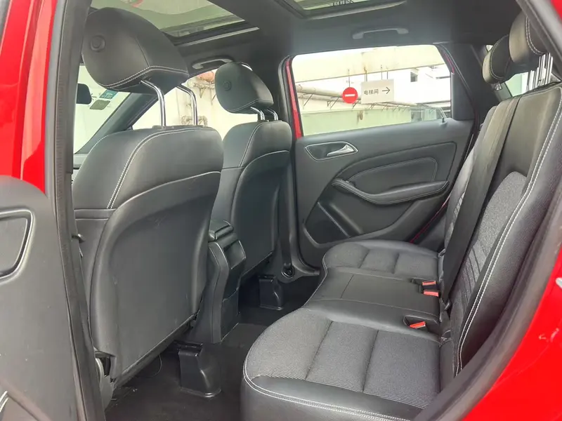 Mercedes-Benz B-Class 2017 B 200 Dynamic