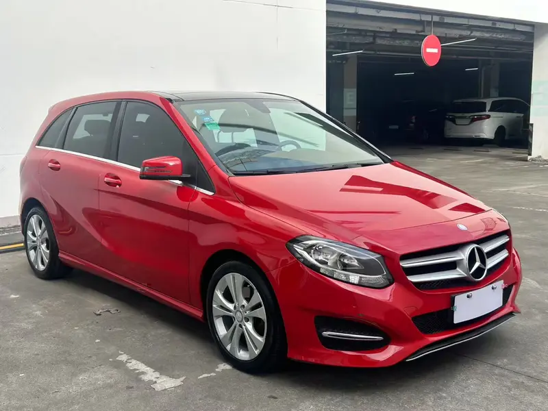 Mercedes-Benz B-Class 2017 B 200 Dynamic