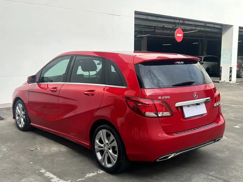 Mercedes-Benz B-Class 2017 B 200 Dynamic