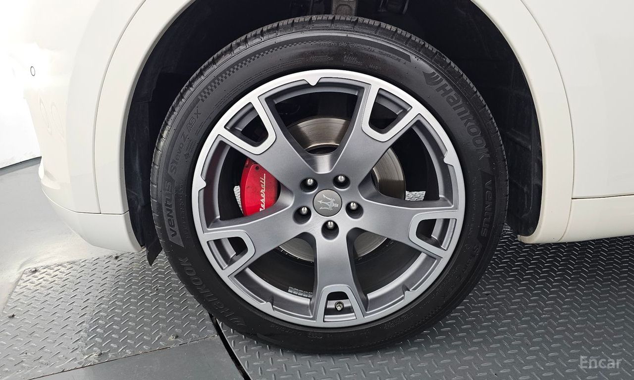 Maserati Levante 3.0 AWD Sport 2017