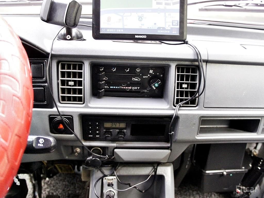 Chevrolet (GM Daewoo) New Damas 2-seater panel van 2017