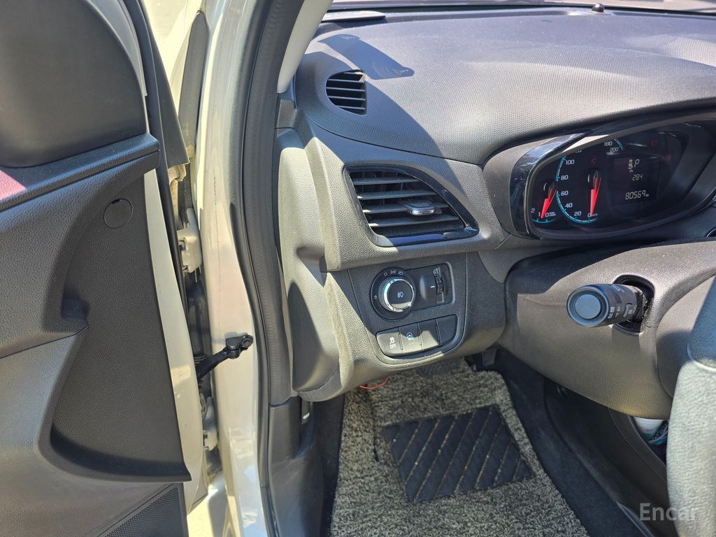 Chevrolet (GM Daewoo) The Next Spark LT 2018