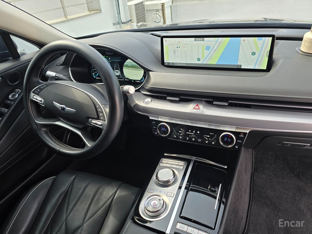 Genesis G80 (RG3) Gasoline 2.5 Turbo AWD 2024