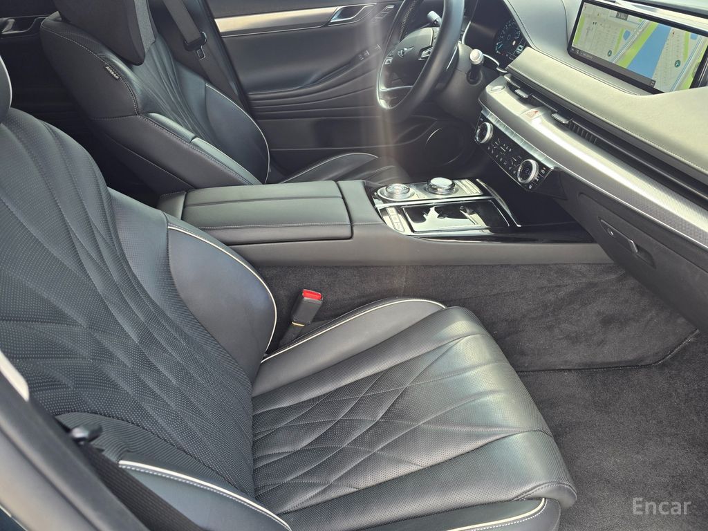 Genesis G80 (RG3) Gasoline 2.5 Turbo AWD 2024