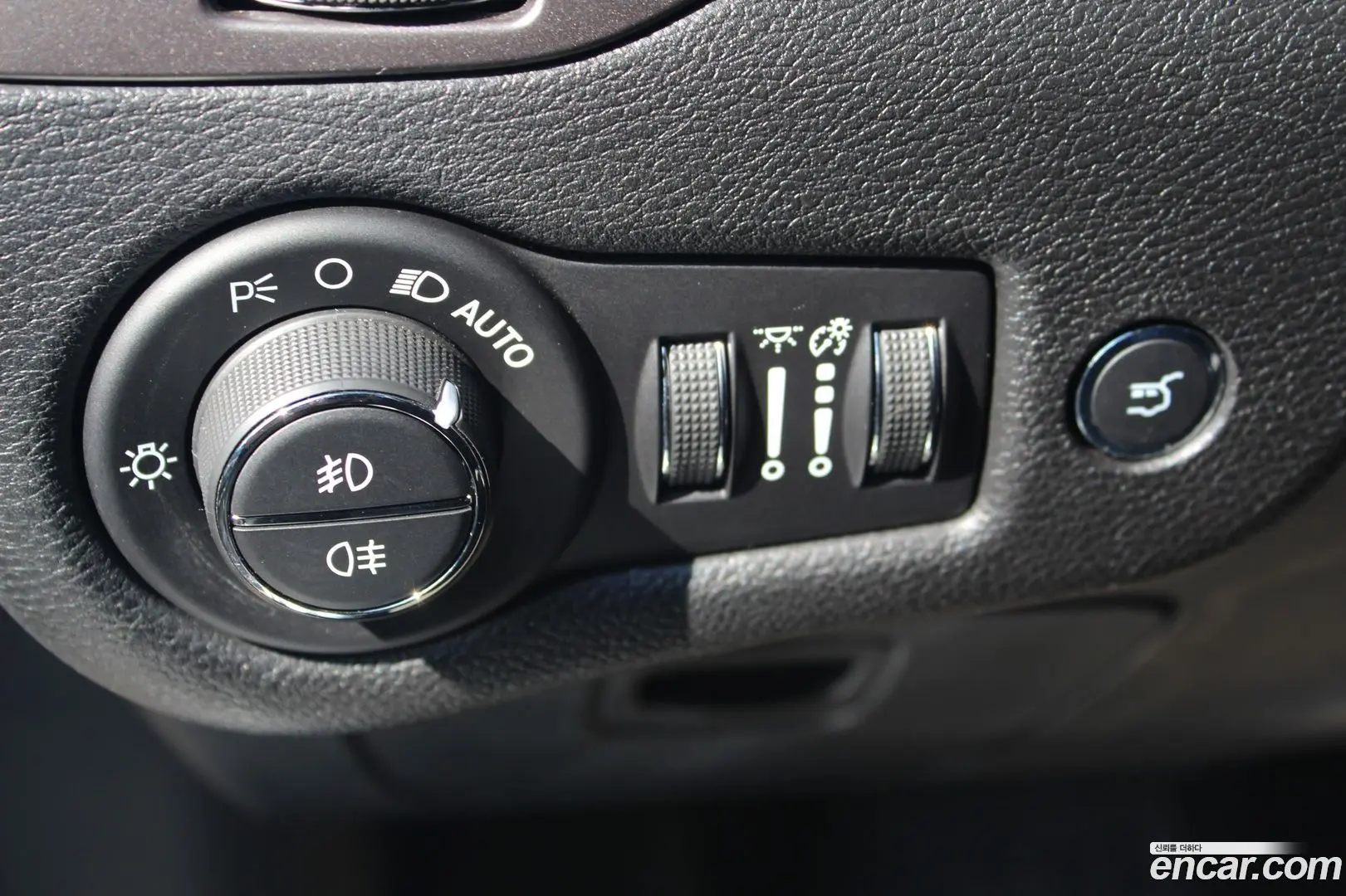 Jeep Cherokee 2.4 Limited 2WD