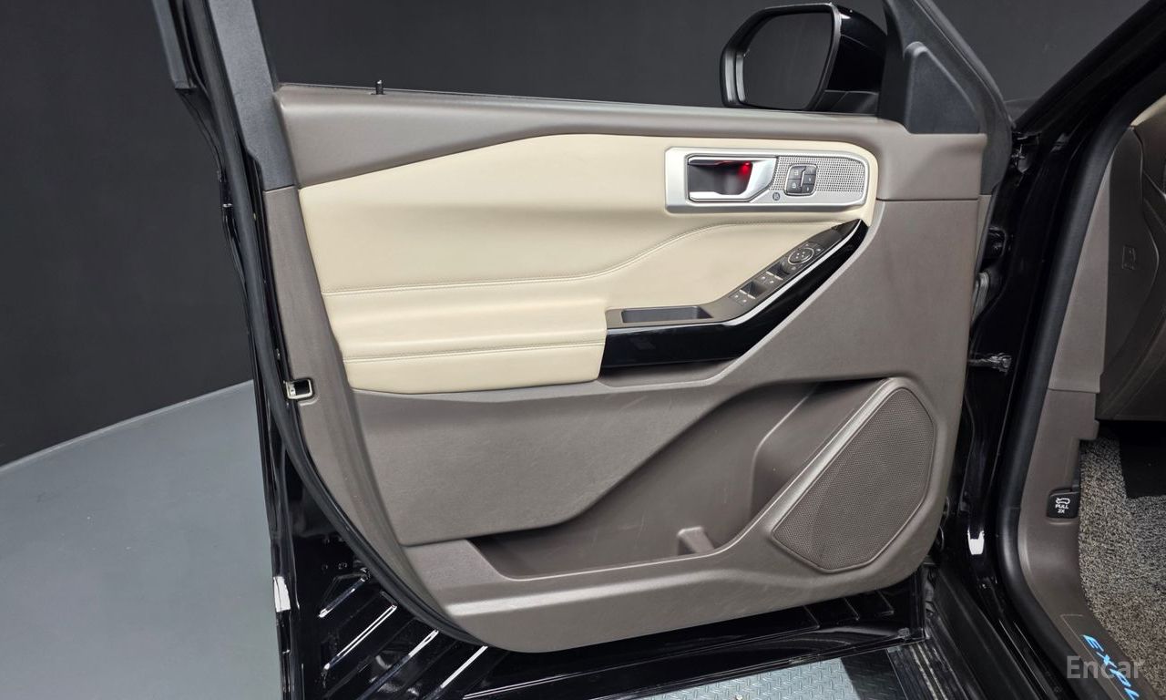 Ford Explorer 6th generation 3.0 Platinum 4WD 2022