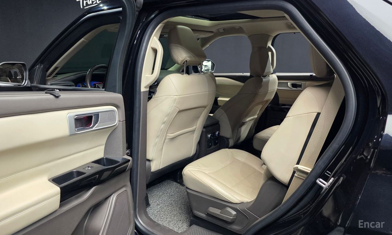 Ford Explorer 6th generation 3.0 Platinum 4WD 2022