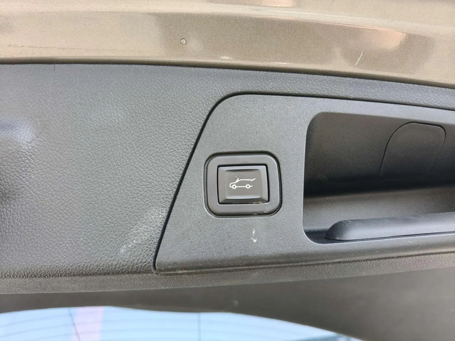 Buick Envision 2019 28T 4WD Elite China VI