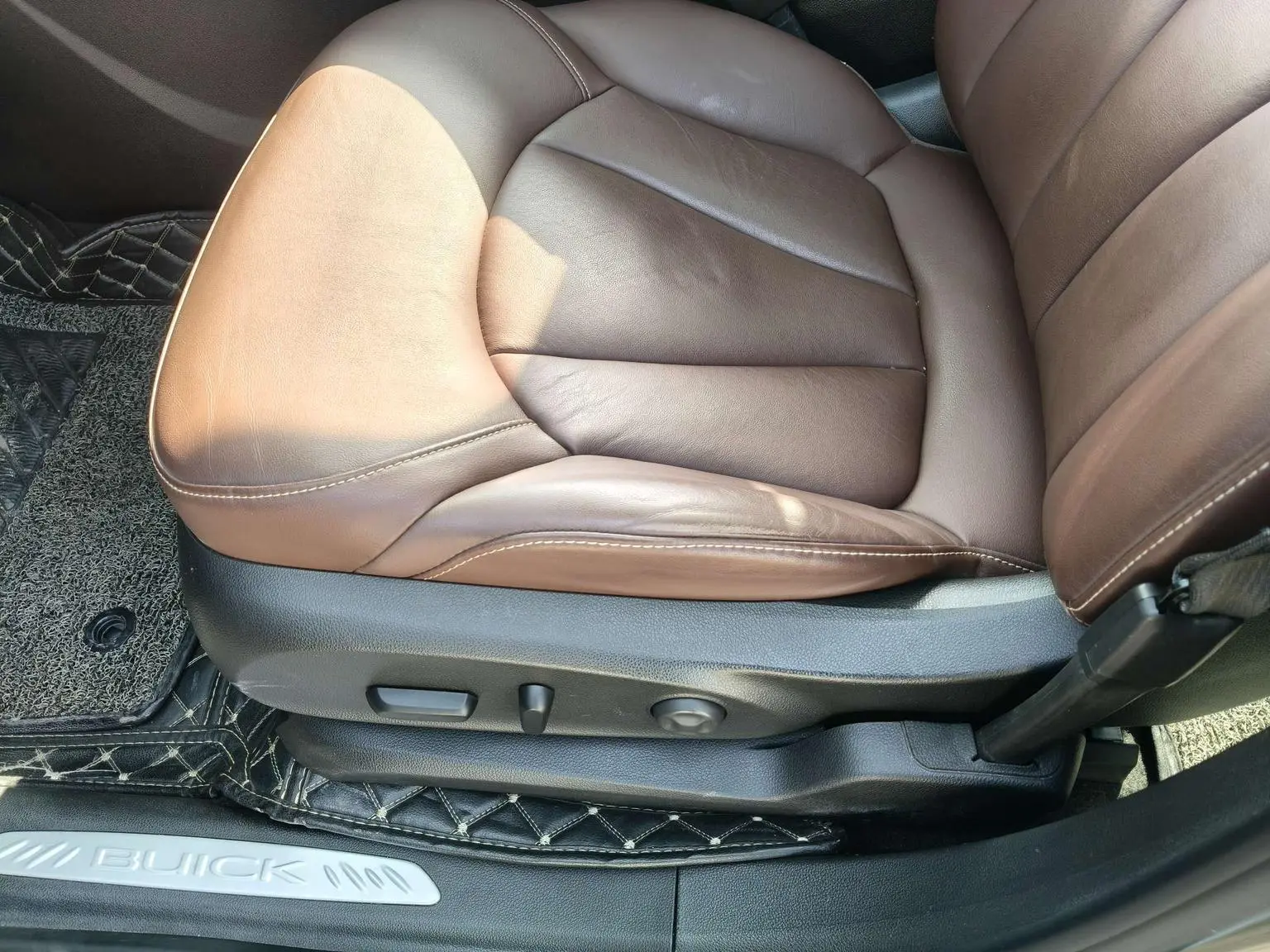 Buick Envision 2019 28T 4WD Elite China VI
