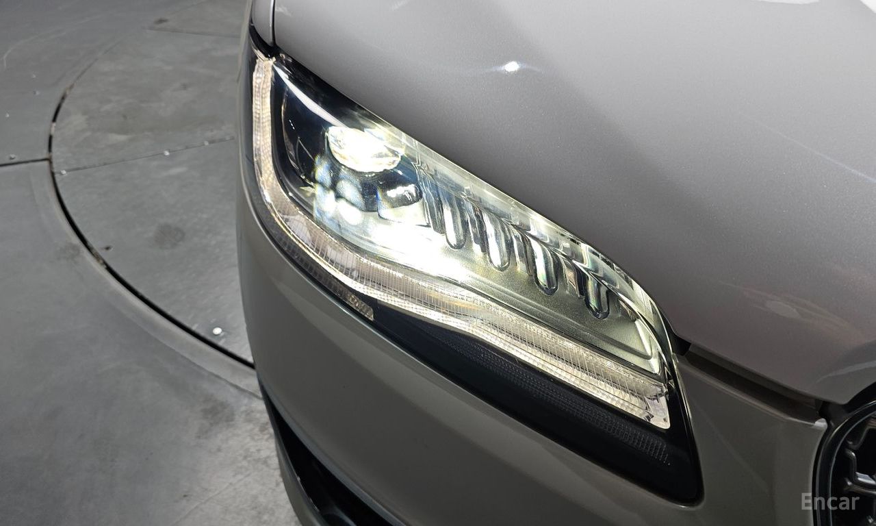 Lincoln New MKZ Hybrid 2019
