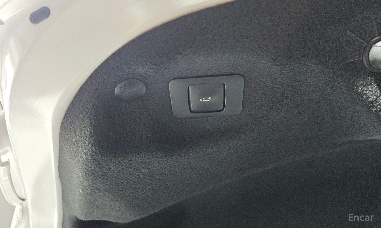 Lincoln New MKZ Hybrid 2019