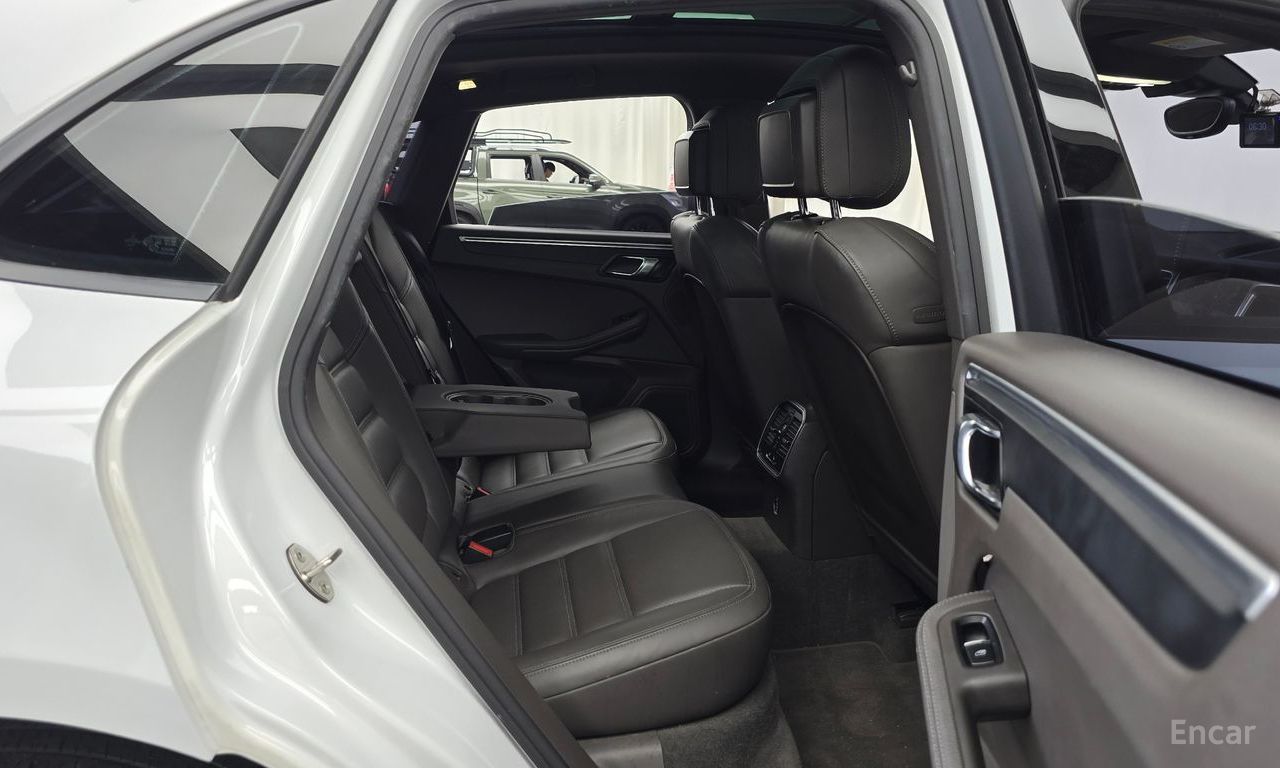 Porsche Macan 2.0 2018