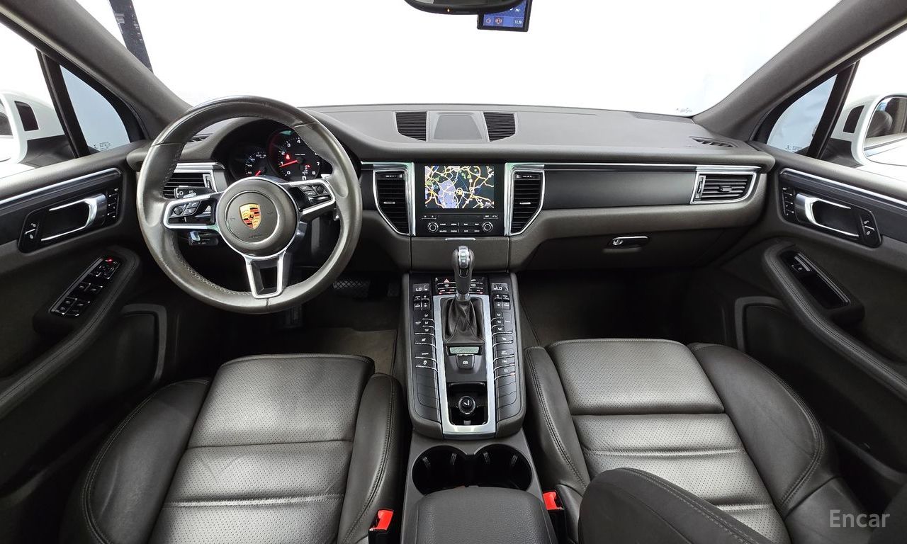 Porsche Macan 2.0 2018