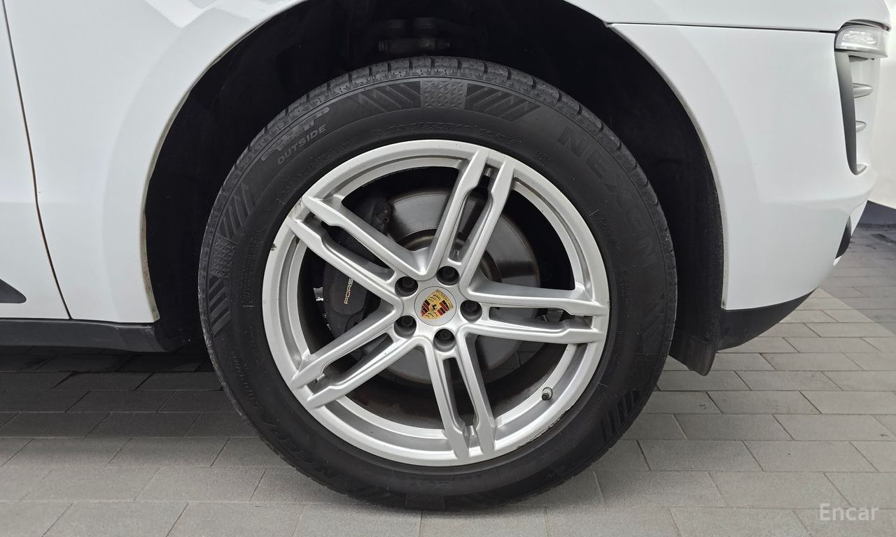 Porsche Macan 2.0 2018