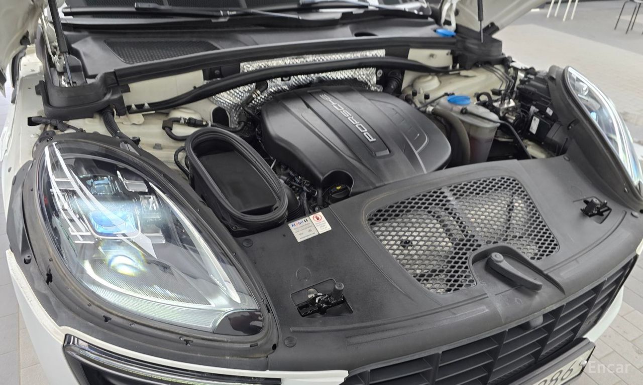 Porsche Macan 2.0 2018
