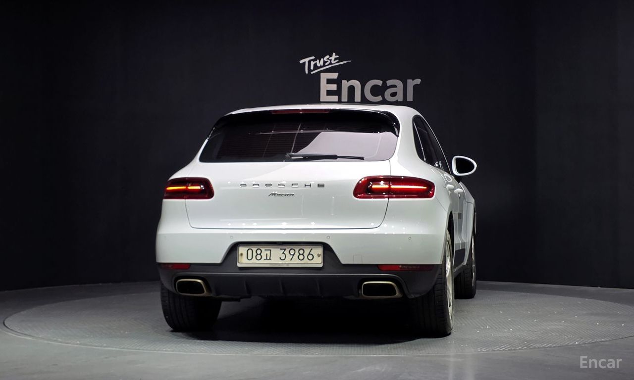 Porsche Macan 2.0 2018