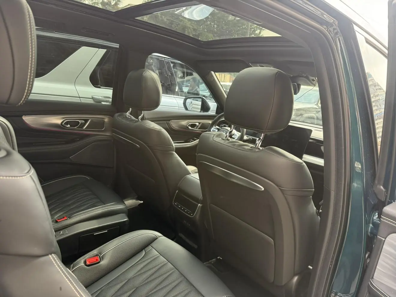 GAC Trumpchi Trumpchi GS8 2022 Series 2.0TGDI 2WD Premium 7 seat