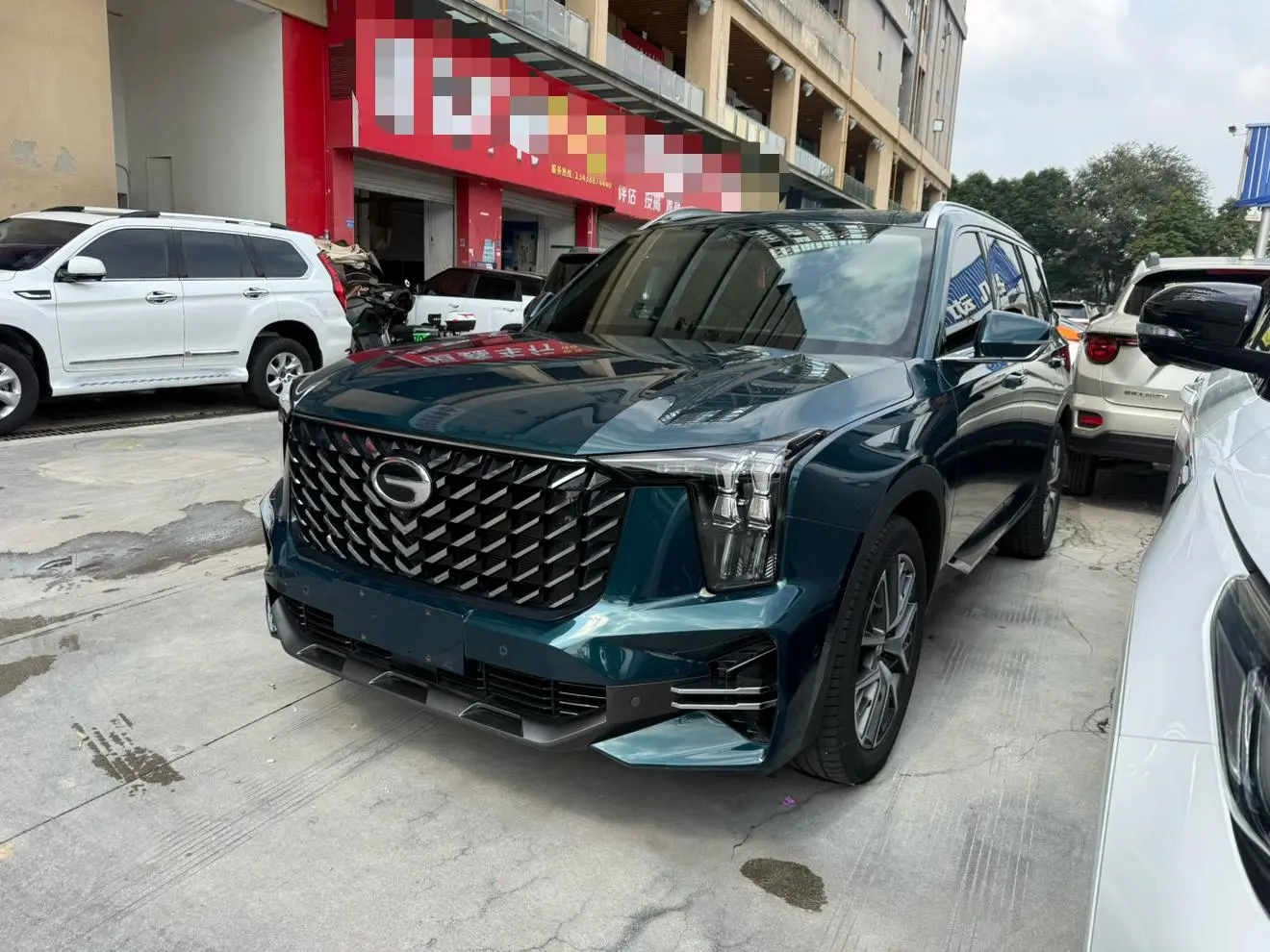 GAC Trumpchi Trumpchi GS8 2022 Series 2.0TGDI 2WD Premium 7 seat