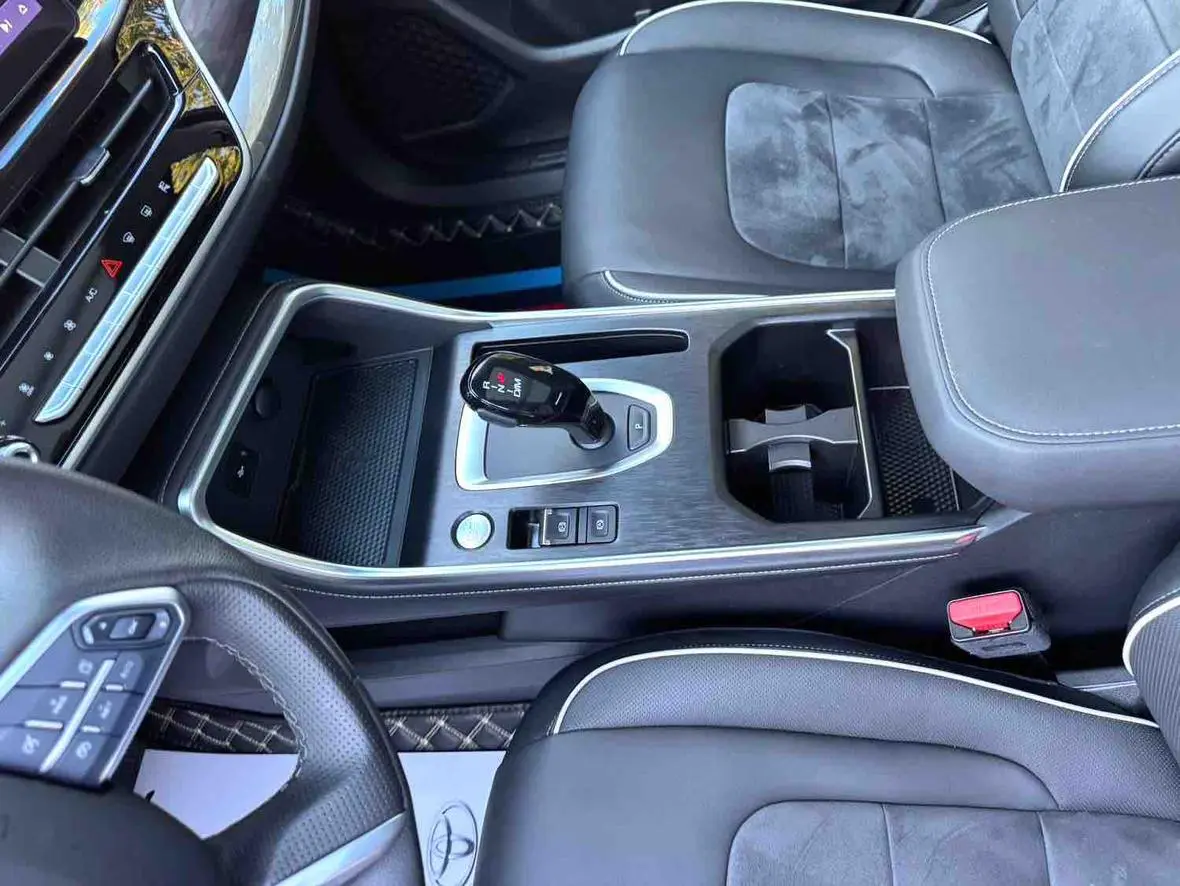 Haval H6 2023 Guochao 1.5T Auto Champion