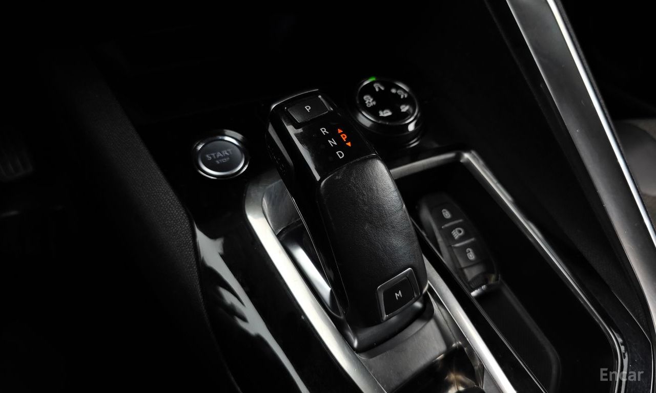 Peugeot 3008 2nd generation 1.6 BlueHDi Allure 2018