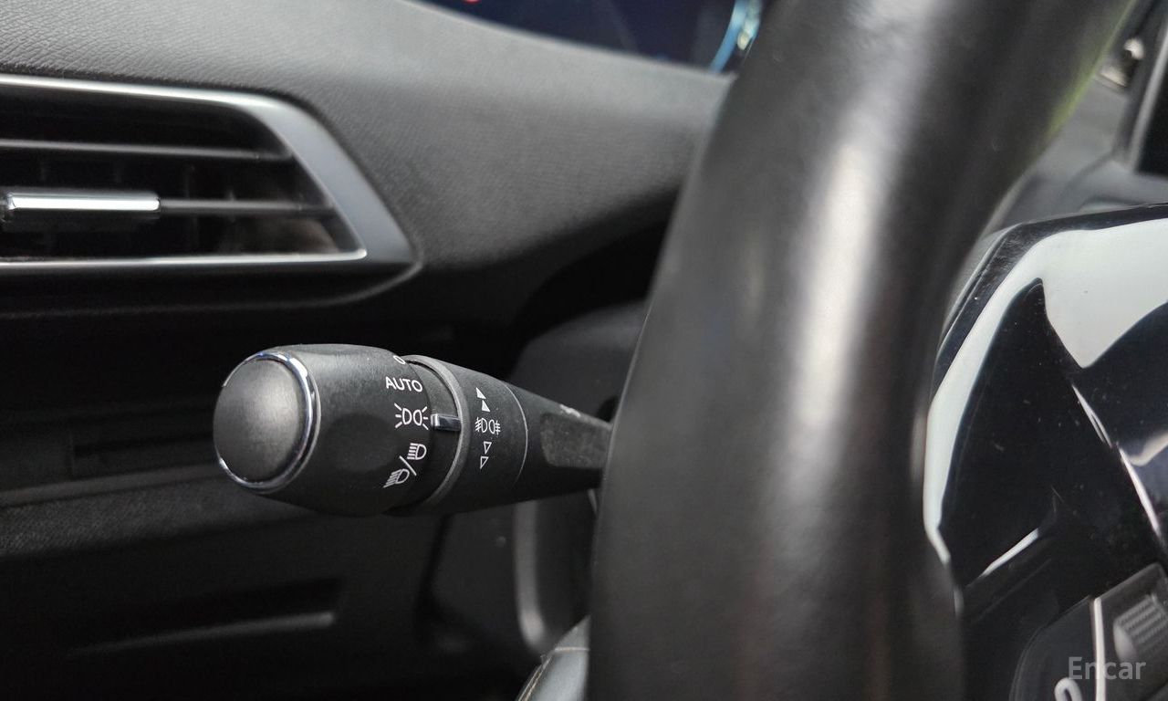Peugeot 3008 2nd generation 1.6 BlueHDi Allure 2018