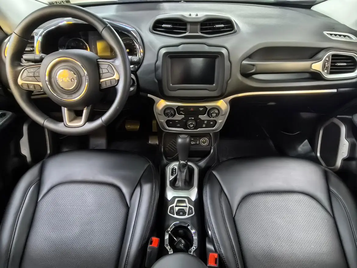 Jeep Renegade 2018 Connected Da 180TS Auto High Performance