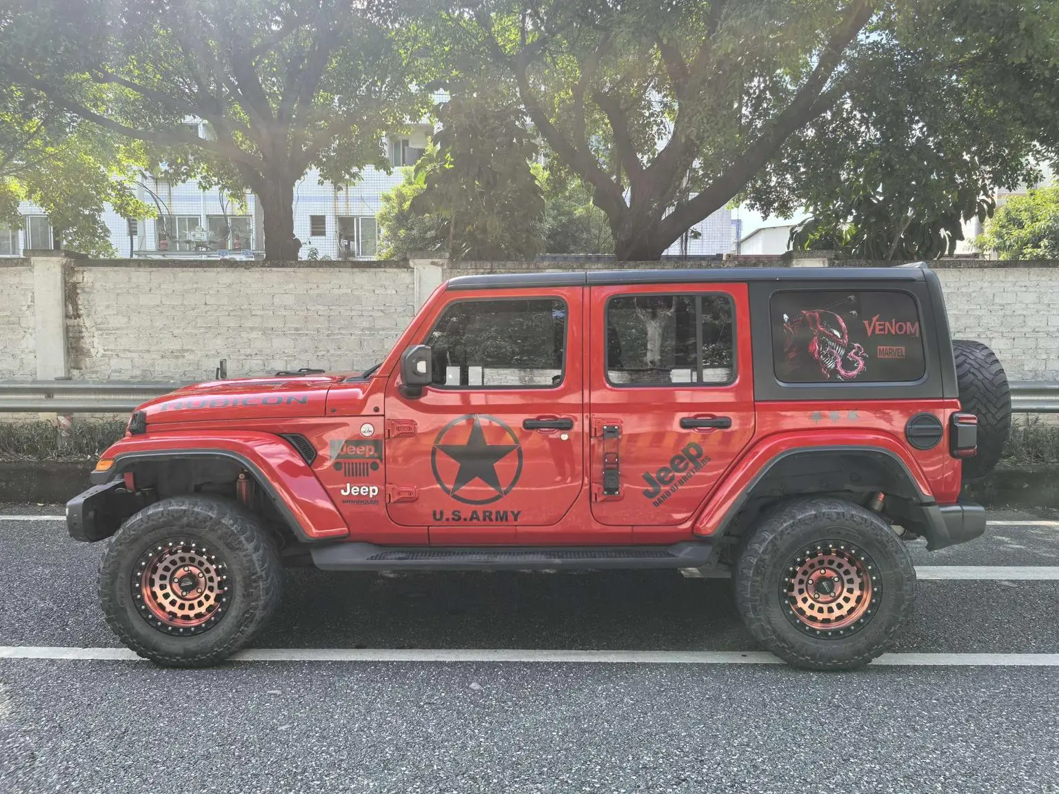 Jeep 2021 2.0T Sahara