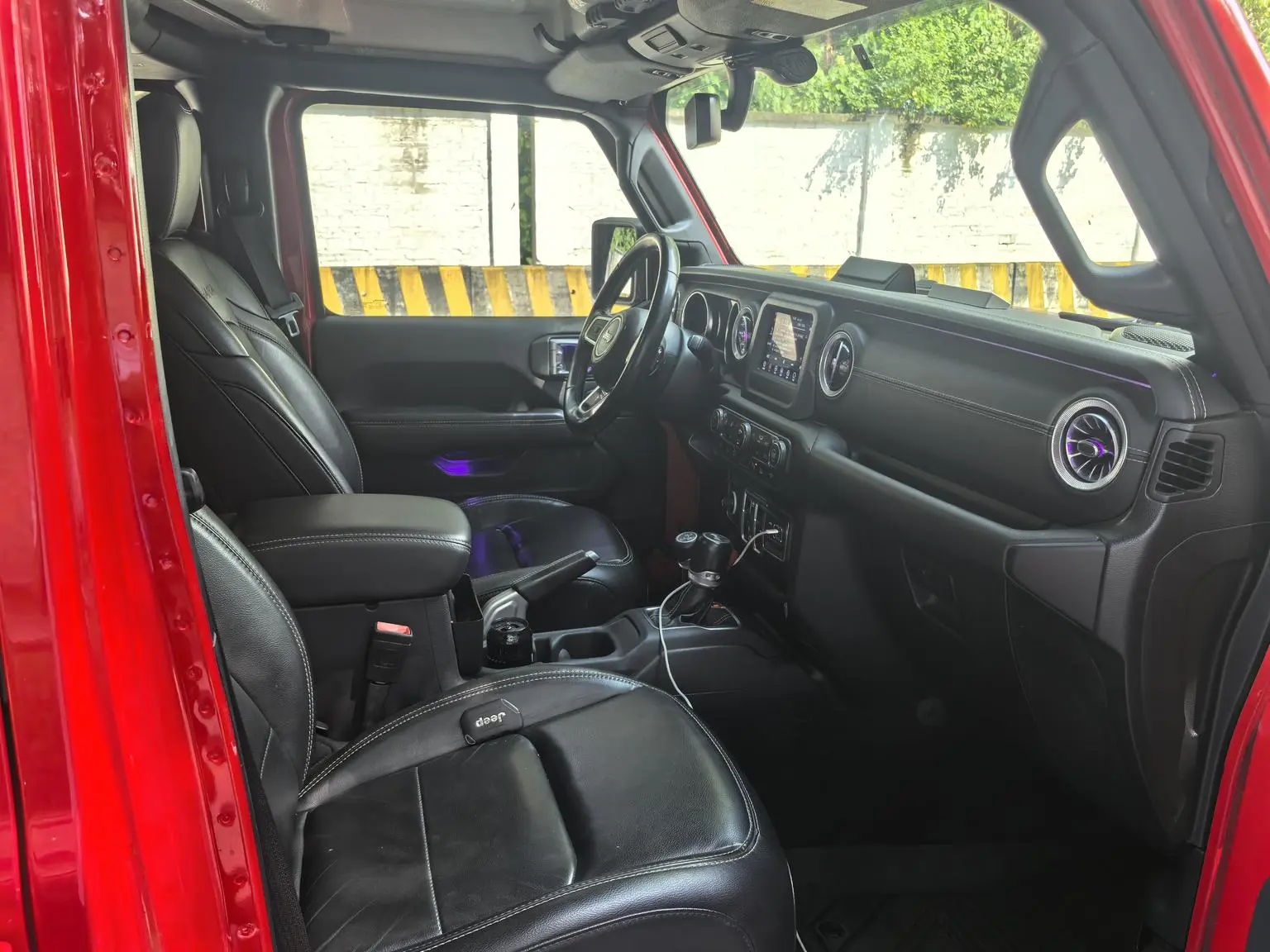 Jeep 2021 2.0T Sahara