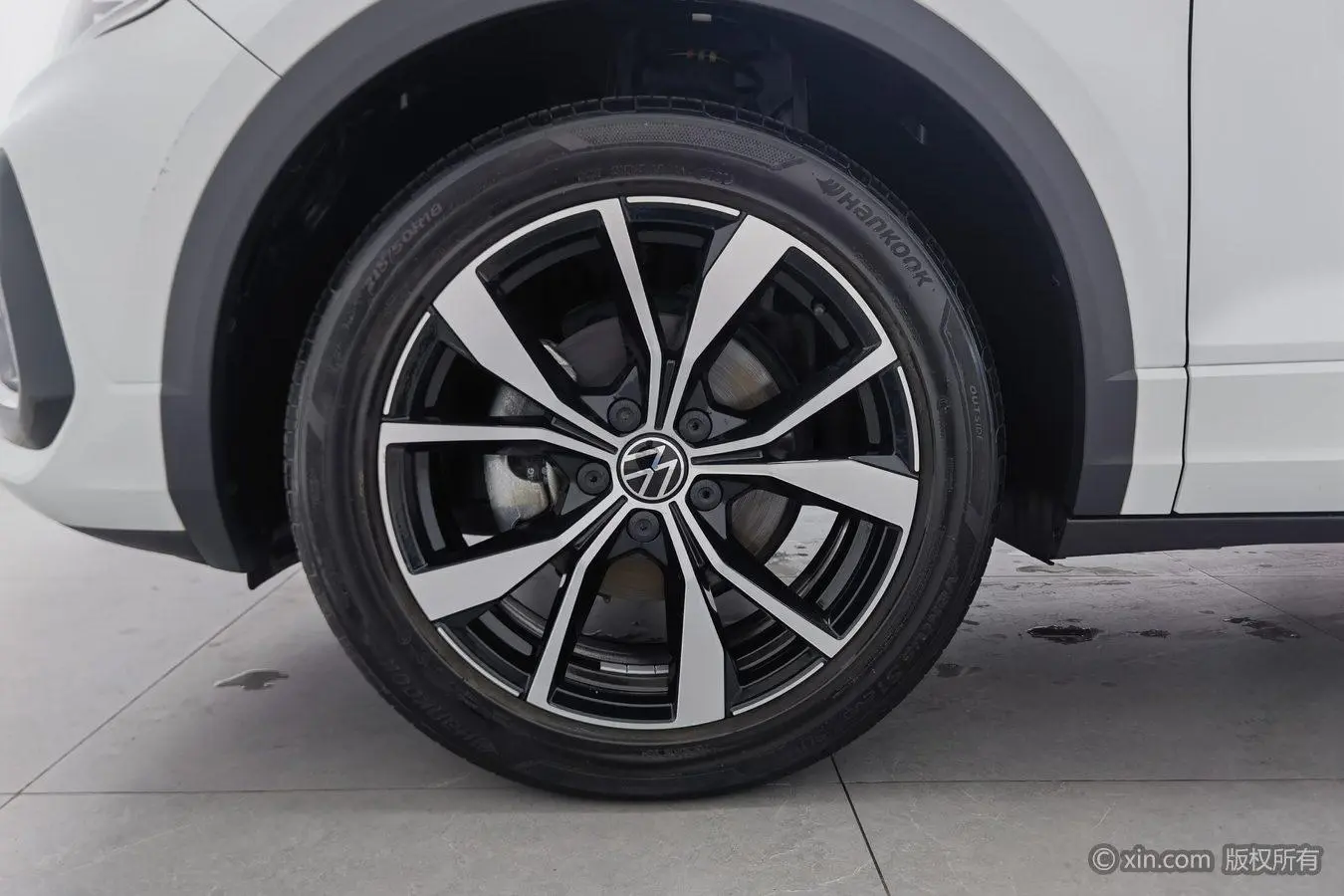 Volkswagen T-Roc 2023 300TSI DSG