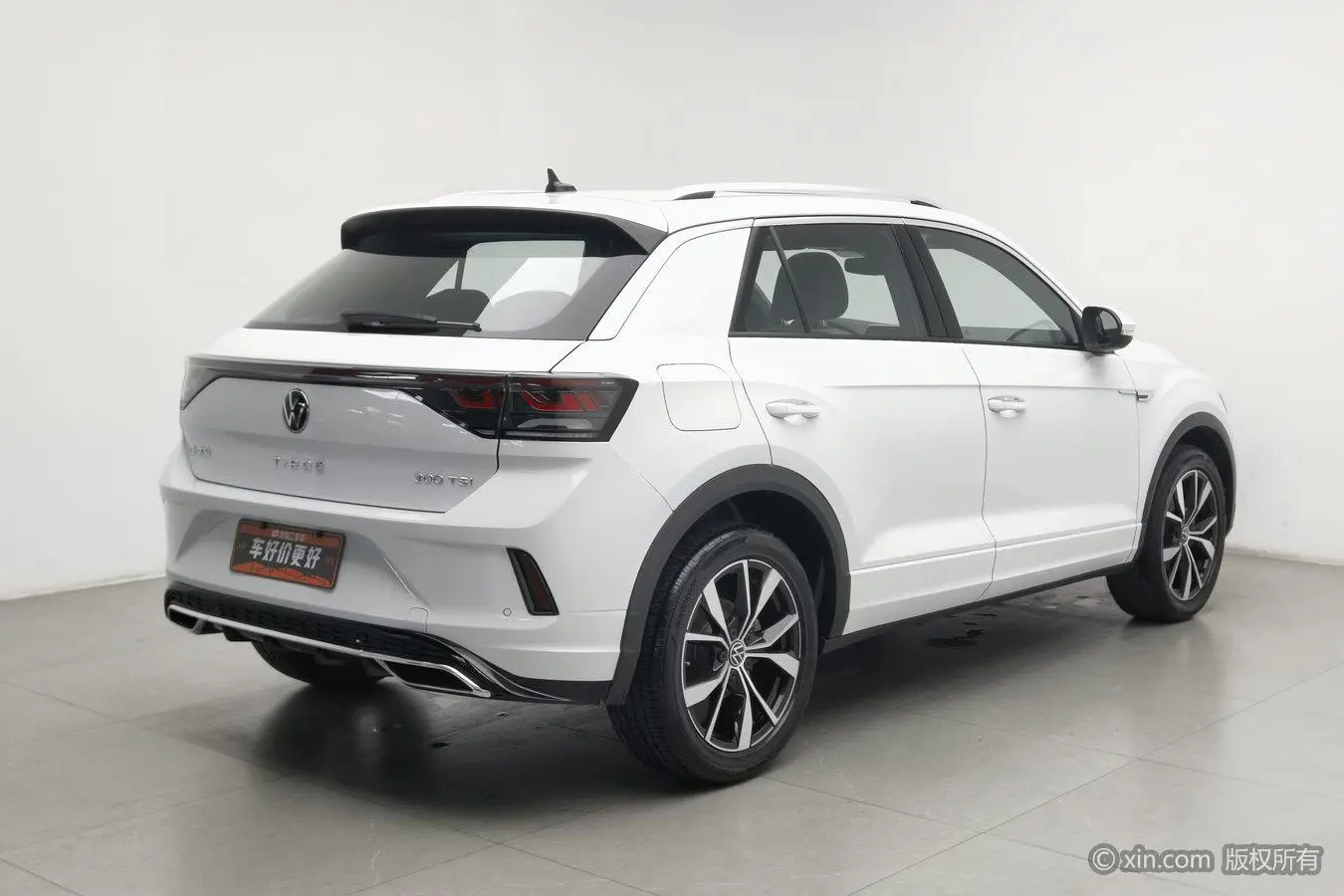 Volkswagen T-Roc 2023 300TSI DSG