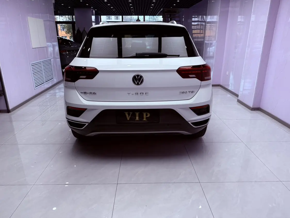 Volkswagen T-Roc 2022 280TSI DSG 2WD PLUS