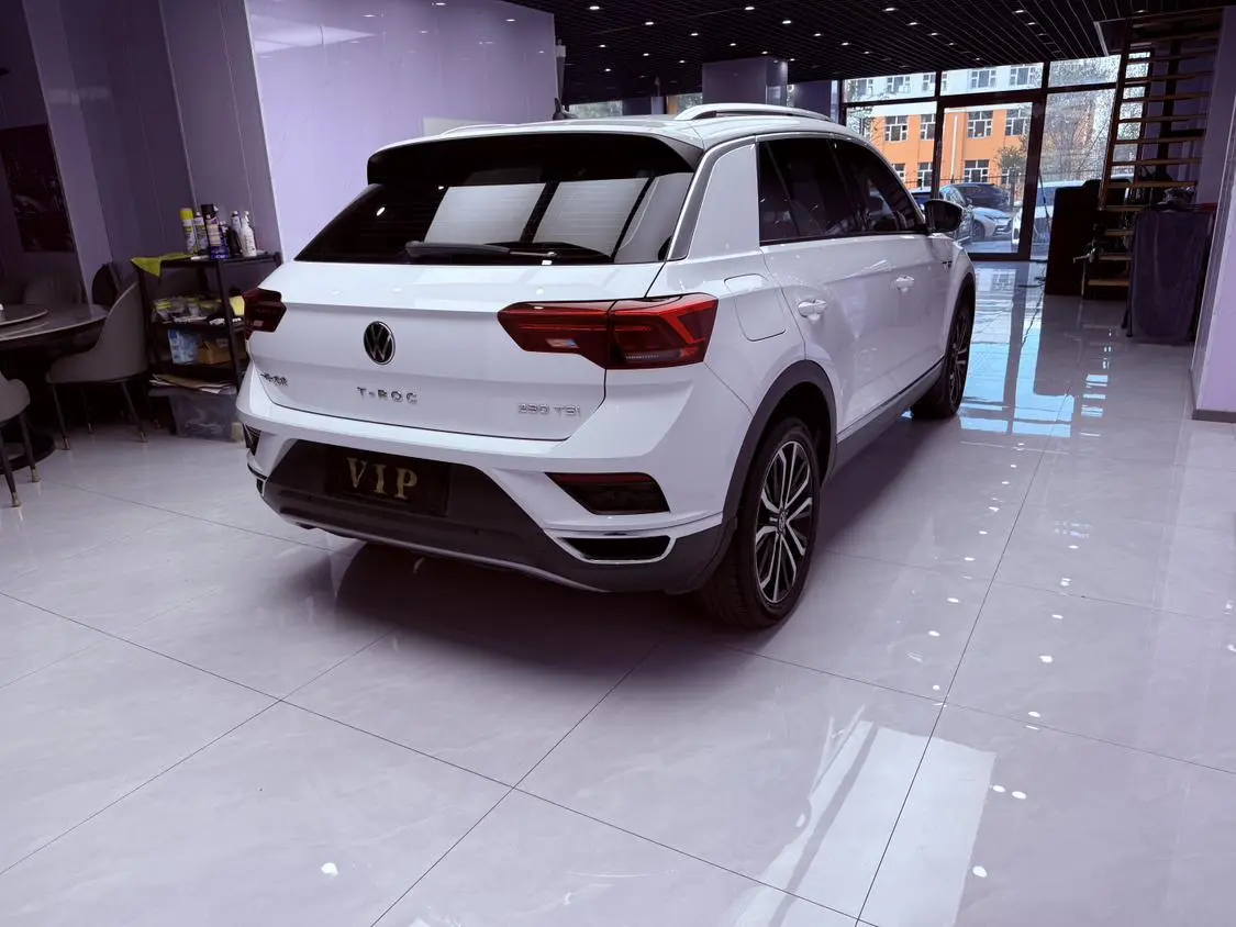 Volkswagen T-Roc 2022 280TSI DSG 2WD PLUS