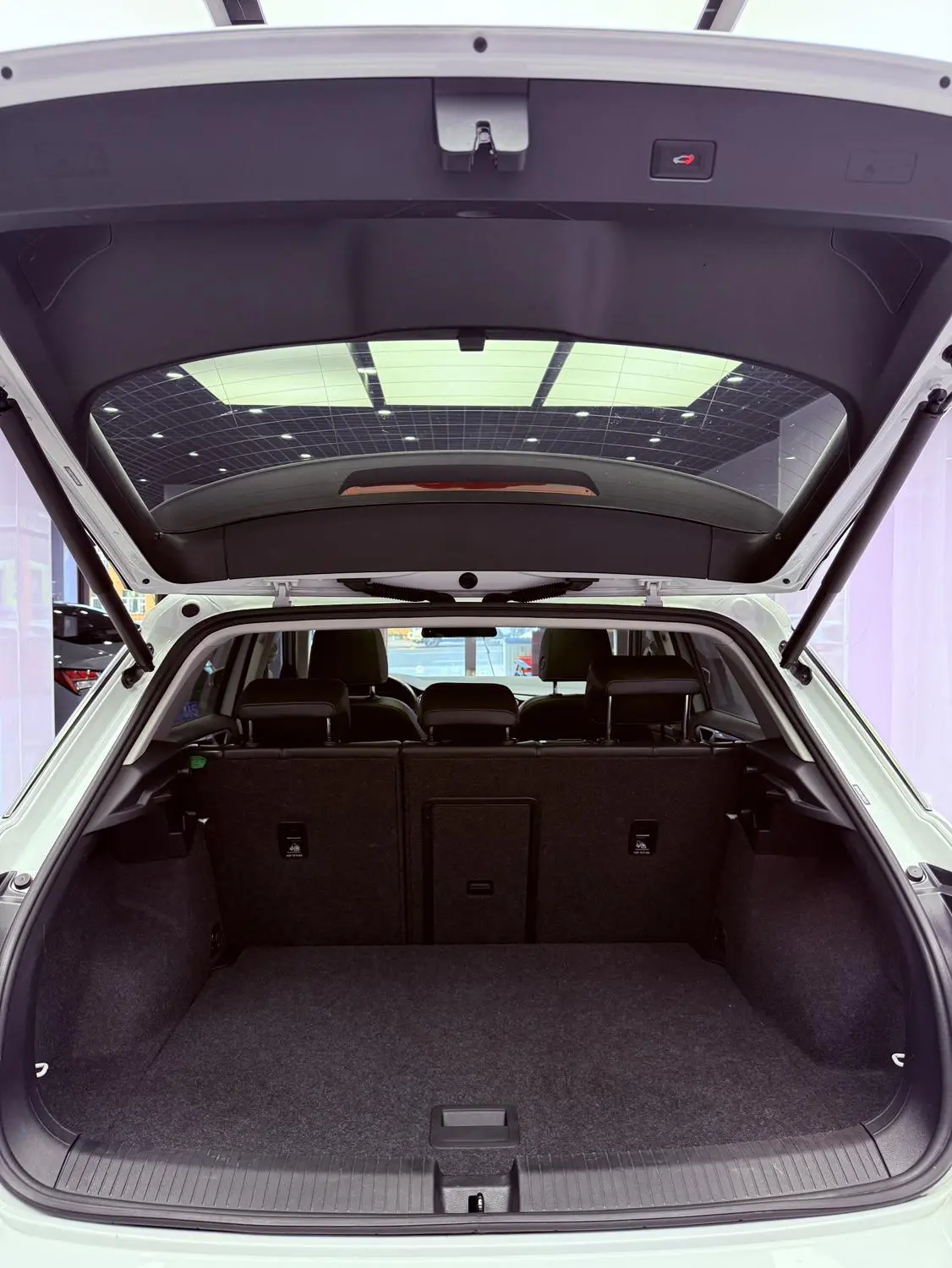 Volkswagen T-Roc 2022 280TSI DSG 2WD PLUS