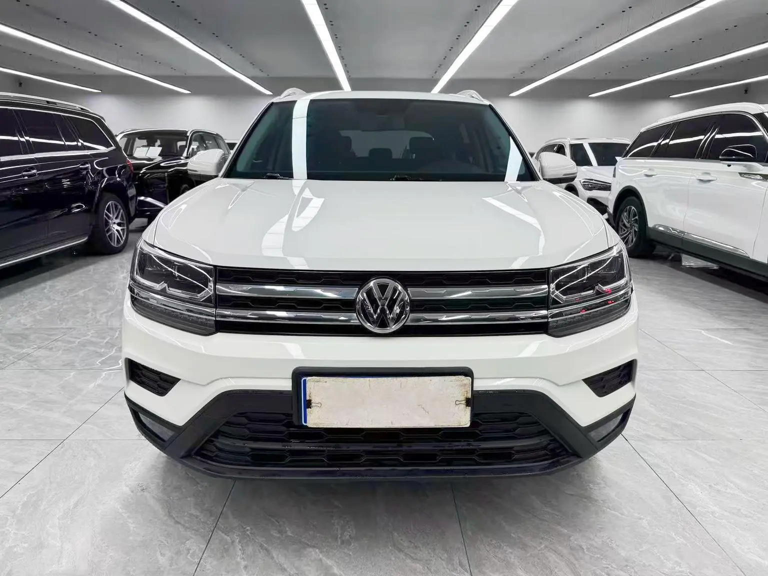 Volkswagen Tharu 2020 280TSI 2WD Luxury China VI