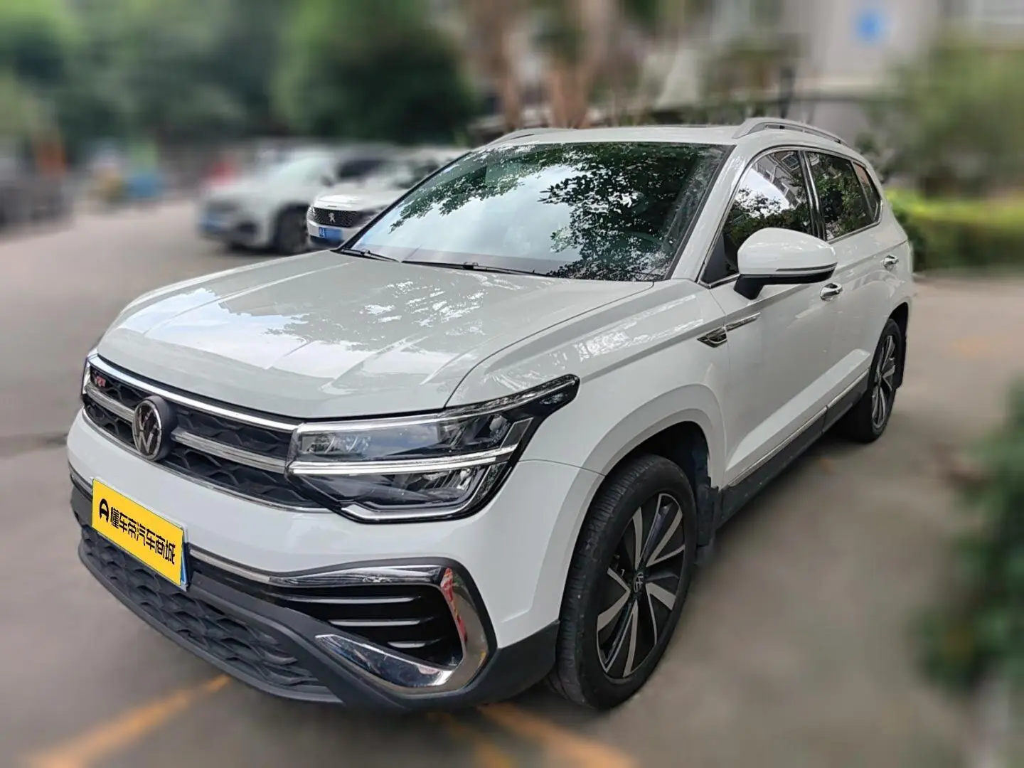 Volkswagen Tharu 2024 300TSI 2WD