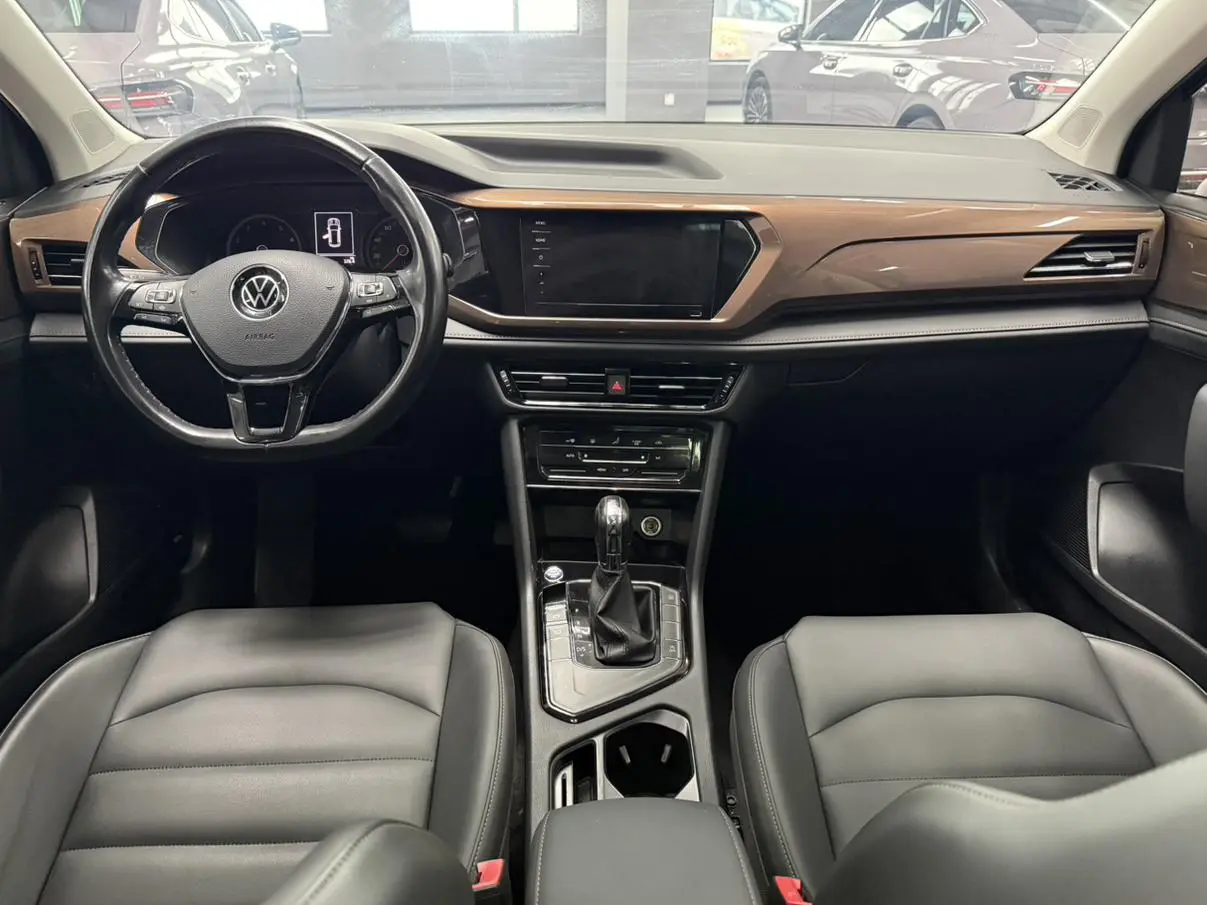 Volkswagen Tharu 2020 280TSI 2WD Comfort China VI