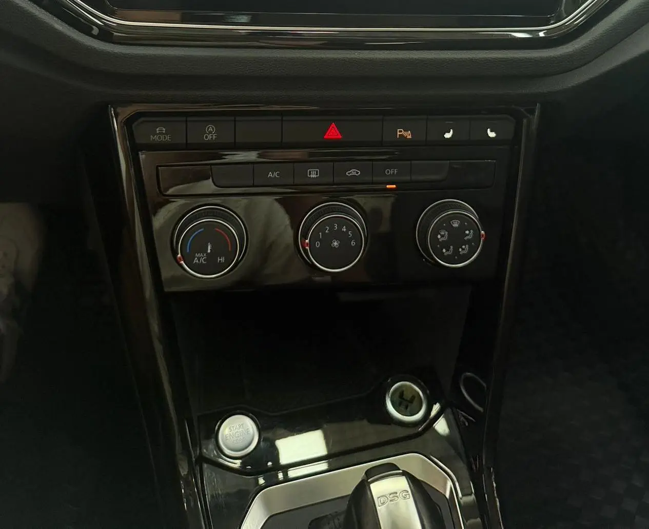 Volkswagen T-Roc 2023 280TSI DSG