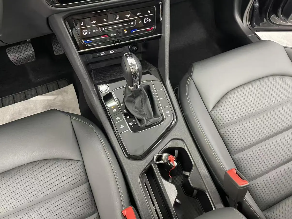 Volkswagen Tharu 2022 280TSI 2WD Luxury