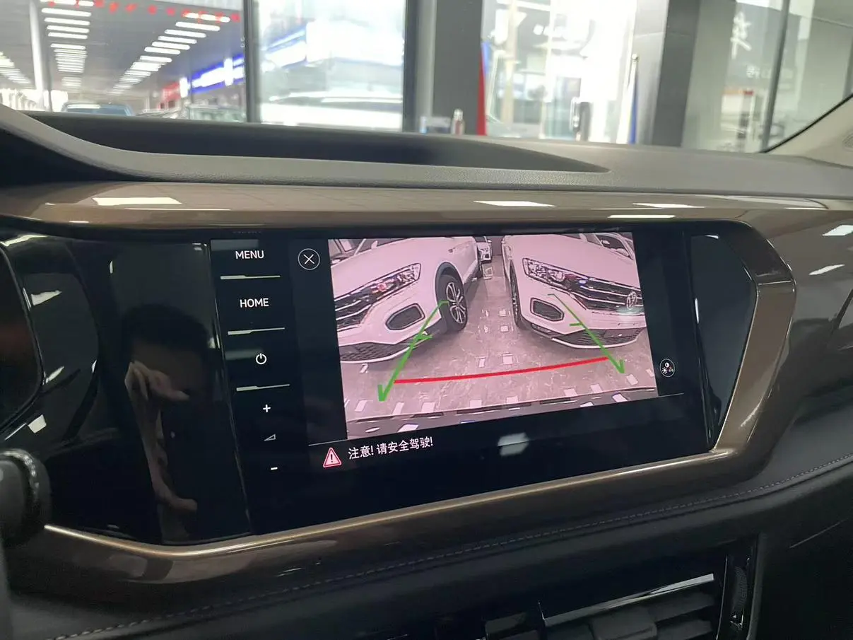 Volkswagen Tharu 2022 280TSI 2WD Luxury